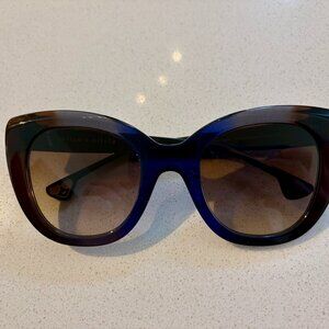 Alice + Olivia Cat-eye Sunglasses in Royal Fade